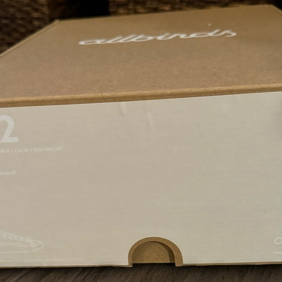 Brand new shoes, never worn. - Picture 4 of 4